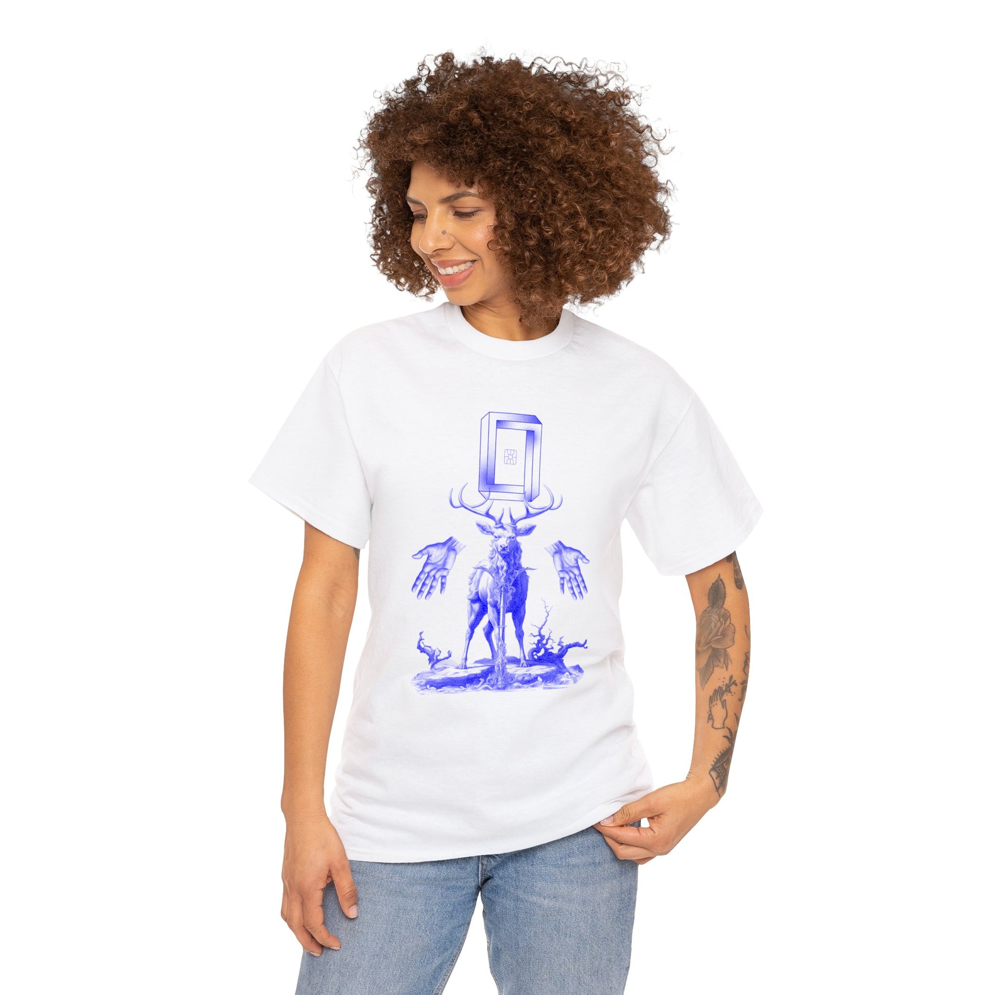 Deer Graphic T-shirt | Personalized Cotton Tees | DOLOR EXTRA